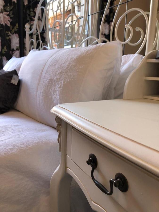 Queens Quarter Holiday Homes (Adults Only) Belfast Esterno foto