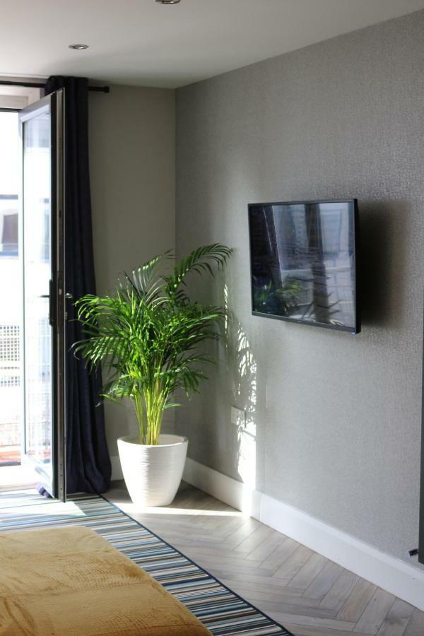 Queens Quarter Holiday Homes (Adults Only) Belfast Esterno foto